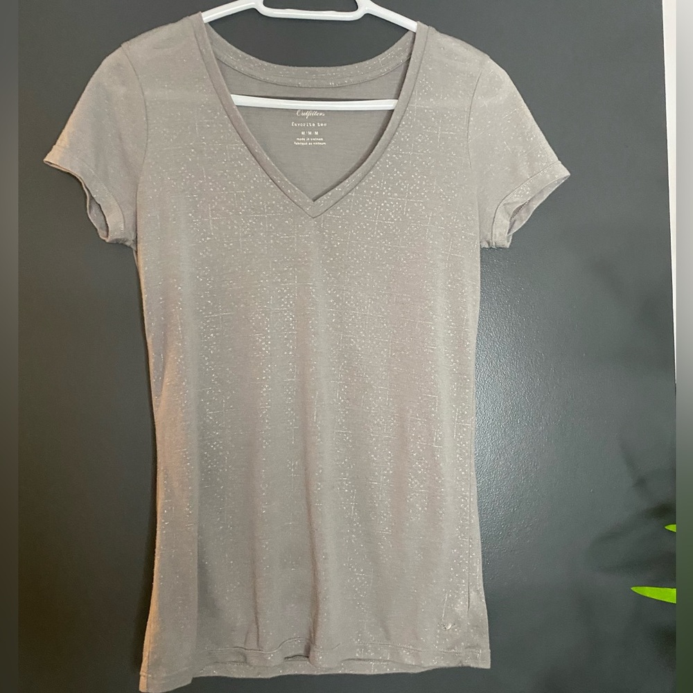American Eagle Outfitters grey t-shirt